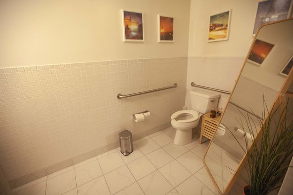 883 Sacramento St, San Francisco, CA 94108
